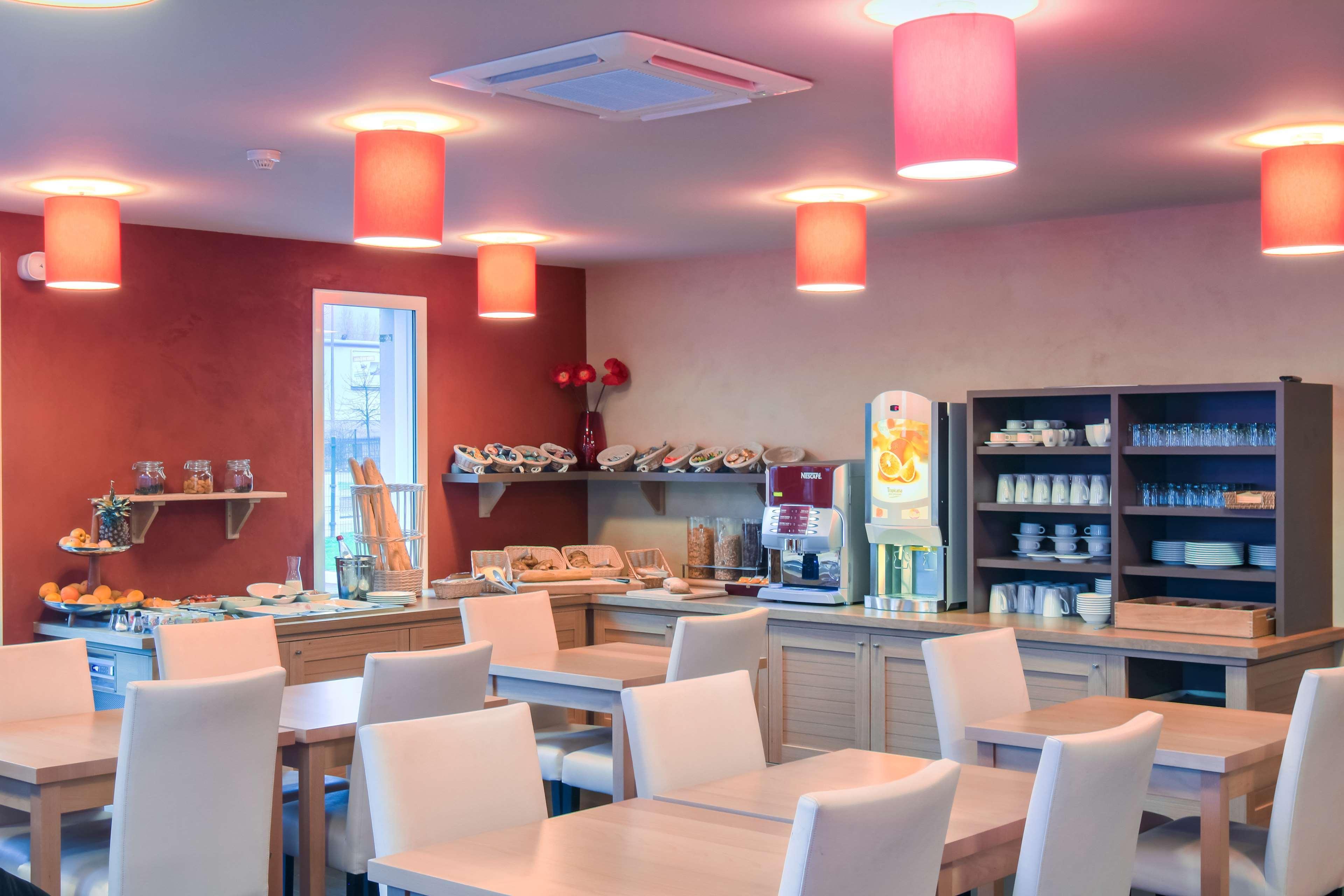 Best Western Bourgoin Jallieu Zewnętrze zdjęcie