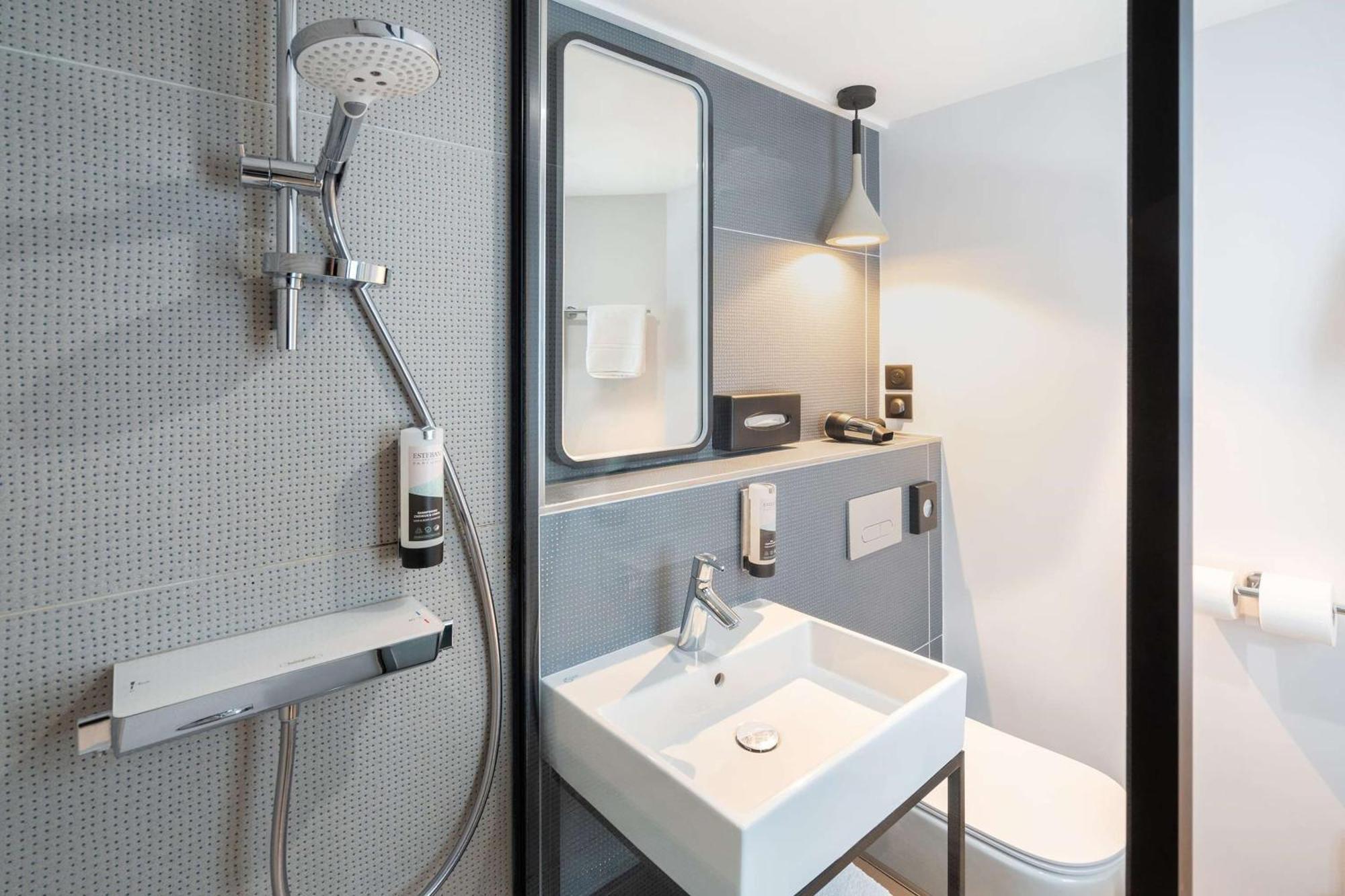 Best Western Bourgoin Jallieu Zewnętrze zdjęcie